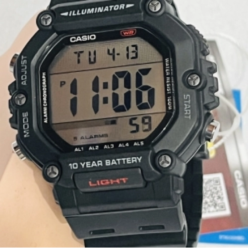 Casio AE-1600H-1AVDF